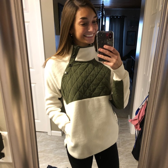 Abercrombie & Fitch fleece pull-over jacket - Picture 2 of 5